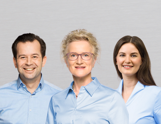 Dr. Arnold, Dr. Becker, Alina Rieß, Fachärzte für Plastische und Ästhetische Chirurgie in Trier, Momartis